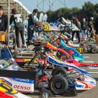 緊張感ただようERKパドック