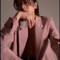 actor/ 飯島寛騎  lighting/ 長谷川誠 hair&make/ 牧野裕大  stylist/ 久保田姫月 actor/ 飯島寛騎  lighting/ 長谷川誠 hair&make/ 牧野裕大  stylist/ 久保田姫月