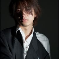 actor/ 飯島寛騎  lighting/ 長谷川誠 hair&make/ 牧野裕大  stylist/ 久保田姫月 actor/ 飯島寛騎  lighting/ 長谷川誠 hair&make/ 牧野裕大  stylist/ 久保田姫月