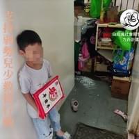 在最擁擠的空間裡,我們為孩子撐住的日常 在最擁擠的空間裡,我們為孩子撐住的日常