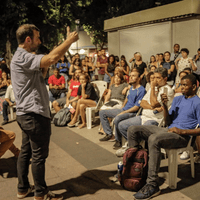 … E fizemos um aulão incrível sobre o assunto em praça pública! No caso, na Praça Quinze. … E fizemos um aulão incrível sobre o assunto em praça pública! No caso, na Praça Quinze.