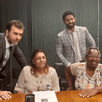 Em Brasília, estivemos com as mães de vítimas da violência do Estado. Elas entregaram um manifesto ao presidente da Câmara Em Brasília, estivemos com as mães de vítimas da violência do Estado. Elas entregaram um manifesto ao presidente da Câmara