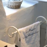 Moulin de la Martinière Gite Guesthouse Normandy Bayeux Linen