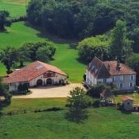 Vue d'avion du Château de Monbet Vue d'avion du Château de Monbet