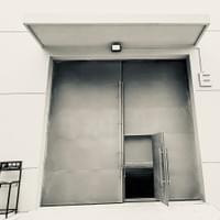 Studio . 棚 . E . 1500 m² Studio . 棚 . E . 1500 m²