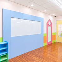 【幼兒園教室裝潢】木作小屋造型書架與多功能教學白板牆 【幼兒園教室裝潢】木作小屋造型書架與多功能教學白板牆