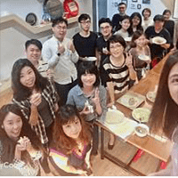 道騰與住戶夥伴們一起享樂 道騰與住戶夥伴們一起享樂