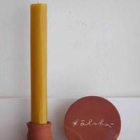 “āloka”(アーローカ/サンスクリット語で“ひかり・かがやき”の意) “āloka”(アーローカ/サンスクリット語で“ひかり・かがやき”の意)