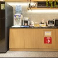 高雄思博客辦公室民生三館茶水區