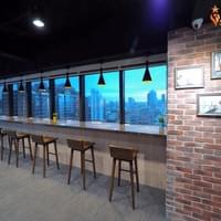 共同工作空間長吧檯 共同工作空間長吧檯