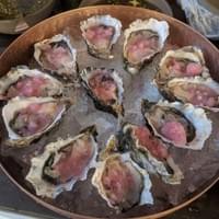 Shigoku oysters, rosé mignonette