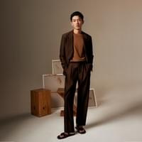 Retail Price¥6,800 /$980 Retail Price¥6,800 /$980