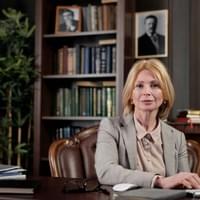 Sarah Davis – Legal Assistant Sarah Davis – Legal Assistant