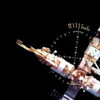 Mir through the shuttle's COAS (Crew Optical Alignment System) Mir through the shuttle's COAS (Crew Optical Alignment System)