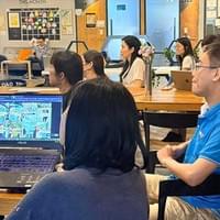 講師在道騰共享平台的午間小聚活動上輰談專業知識 講師在道騰共享平台的午間小聚活動上輰談專業知識