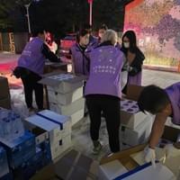 香港關懷力量義工分配物資 香港關懷力量義工分配物資