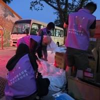 香港關懷力量義工分配物資 香港關懷力量義工分配物資