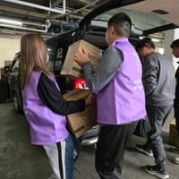 鄺文記集團協助運輸物資 鄺文記集團協助運輸物資