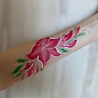 Bloemen schminken rose Bloemen schminken rose