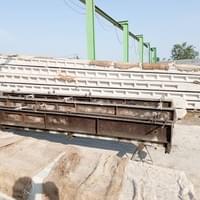 stockages de poteaux en usine