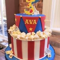 Geisha girl birthday cake