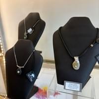 Stunning hand-crafted jewelry Stunning hand-crafted jewelry