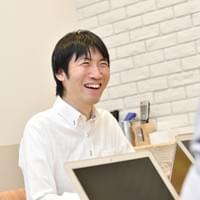 エンジニア HIRO エンジニア HIRO