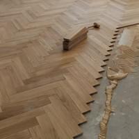 Menuisier - menuisier ébéniste - parquet - bâton rompu - sol - Luxembourg - Menuiserie - vinyle Menuisier - menuisier ébéniste - parquet - bâton rompu - sol - Luxembourg - Menuiserie - vinyle