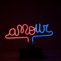 Uma historia de amor em portugues, frances e ingles