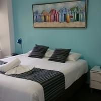 Riverfront 2B2B Apartment