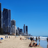 Close to LangHam GC,200M to Beachfront Cafe Shop,Bar, Restaurant.