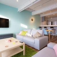 ブロッサム リビングダイニングキッチン、テレビとソーファ