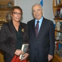 Con Shimon Peres, Presidente dello Stato di Israele Con Shimon Peres, Presidente dello Stato di Israele