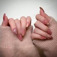 新店大坪林美甲 美甲師Yumi 新店大坪林美甲 美甲師Yumi