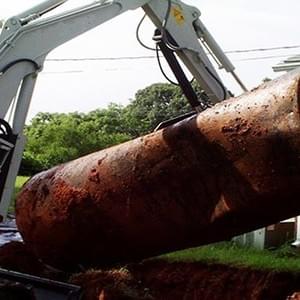 HTC Manning the Machines Behind a Residential Underground Oil Tank Removal HTC Manning the Machines Behind a Residential Underground Oil Tank Removal