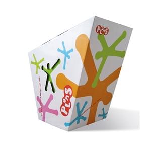 Plons is a play chair for children. The package design shows the silhouette of Plons, available in green, pink, blue and orange. The chair is visible through the die-cut. Plons is developed and designed by Gerald Russelman. As creative director at Studio Dumbar China. 2011.