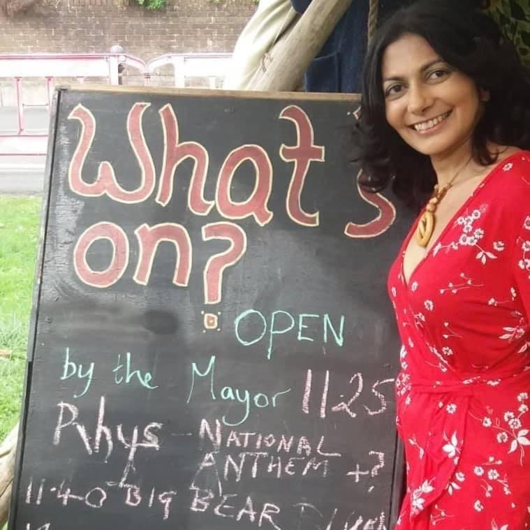 Amy scheduled to perform at a ‘tree saving’ festival!