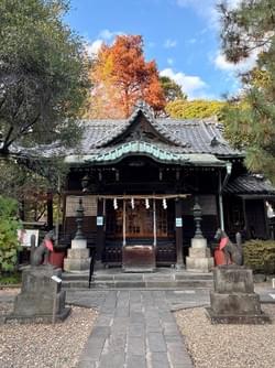 三囲神社 三囲神社
