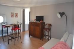 piece de vie agréable décoration soignée bayeux