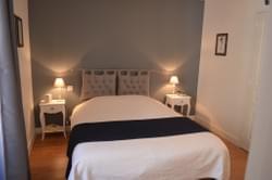 chambre double bien décorée dans un immeuble de caractère bayeux