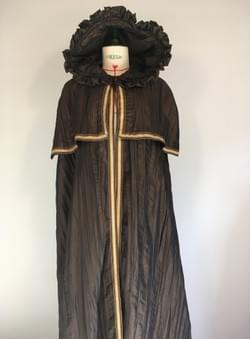 la cape vénitienne la cape vénitienne