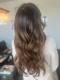 "hairstyling service by BfabMobile - professional hair and glam makeup." "hairstyling service by BfabMobile - professional hair and glam makeup."