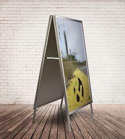 Porte affiche, Stop trottoir Porte affiche, Stop trottoir