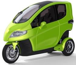 Electric Vehicle with cooling system Electric Vehicle with cooling system