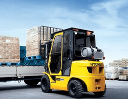 Forklift with cooling system Forklift with cooling system