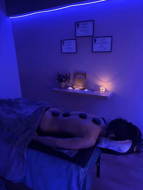 Rezervace je možná pouze po telefonické nebo e-mailové domluvě.