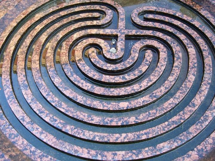 Comprendre les autres se sentir compris cesser de se sentir différent être en lien apprécier les contacts humains Comprendre les autres se sentir compris cesser de se sentir différent être en lien apprécier les contacts humains