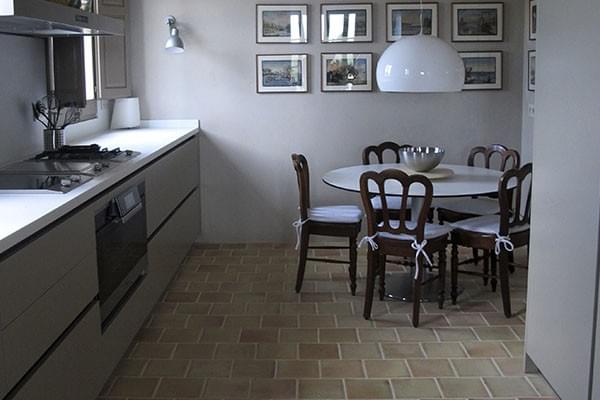 Pavimento de barro cocido semi manual Rosada 20x20 Pavimento de barro cocido semi manual Rosada 20x20