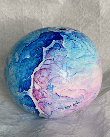 Calebasse peinte à la main Calebasse peinte à la main