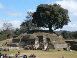 tom-fortunato-iximche-guatemala-arqueologia tom-fortunato-iximche-guatemala-arqueologia